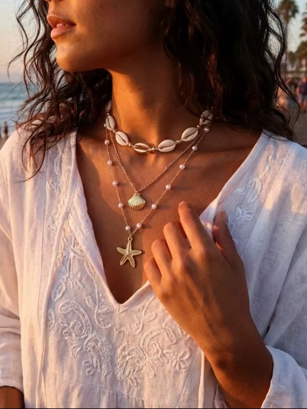 Stainless steel Gold Shell & Starfish Layered Necklace Set - White